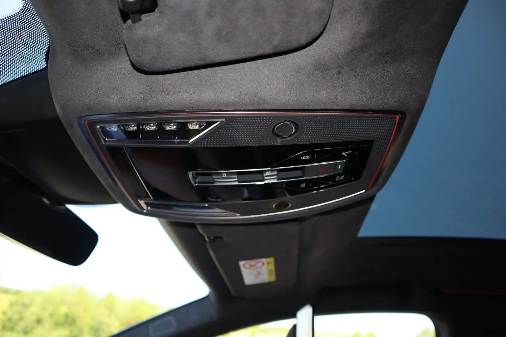 Audi A8L 60 TFSIe lang exclusive