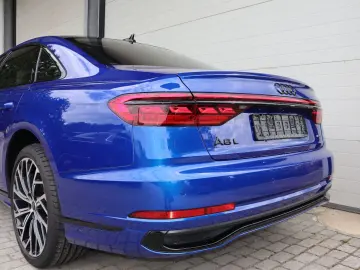 Audi A8L 60 TFSI V8 quattro lang exclusive