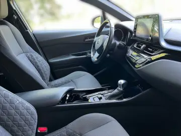 C-HR 1.8 Hybrid Team D LED SHZ PDC