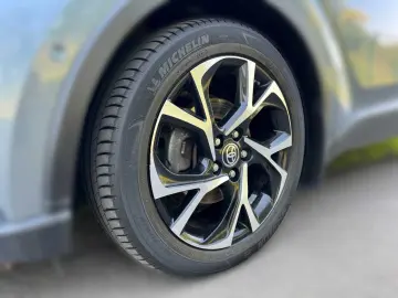 C-HR 1.8 Hybrid Team D LED SHZ PDC