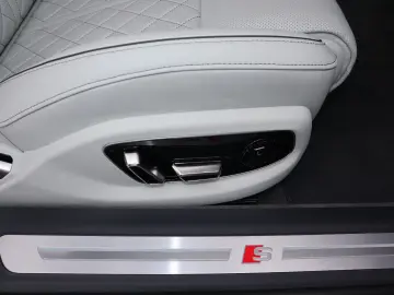 A8L 60 TFSI e lang FULL EXCLUSIVE