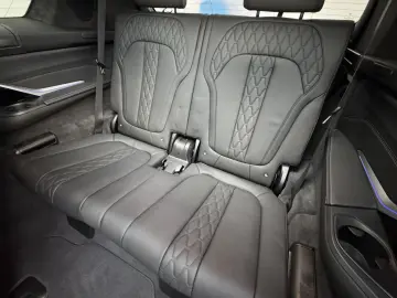 X7 xDrive40i M Sport Pro DrivePro AHK Sky 6Seats