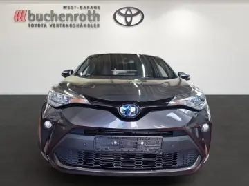 C-HR Hybrid Team D. 1.8 +Allwetterräder + Navi