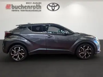 C-HR Hybrid Team D. 1.8 +Allwetterräder + Navi