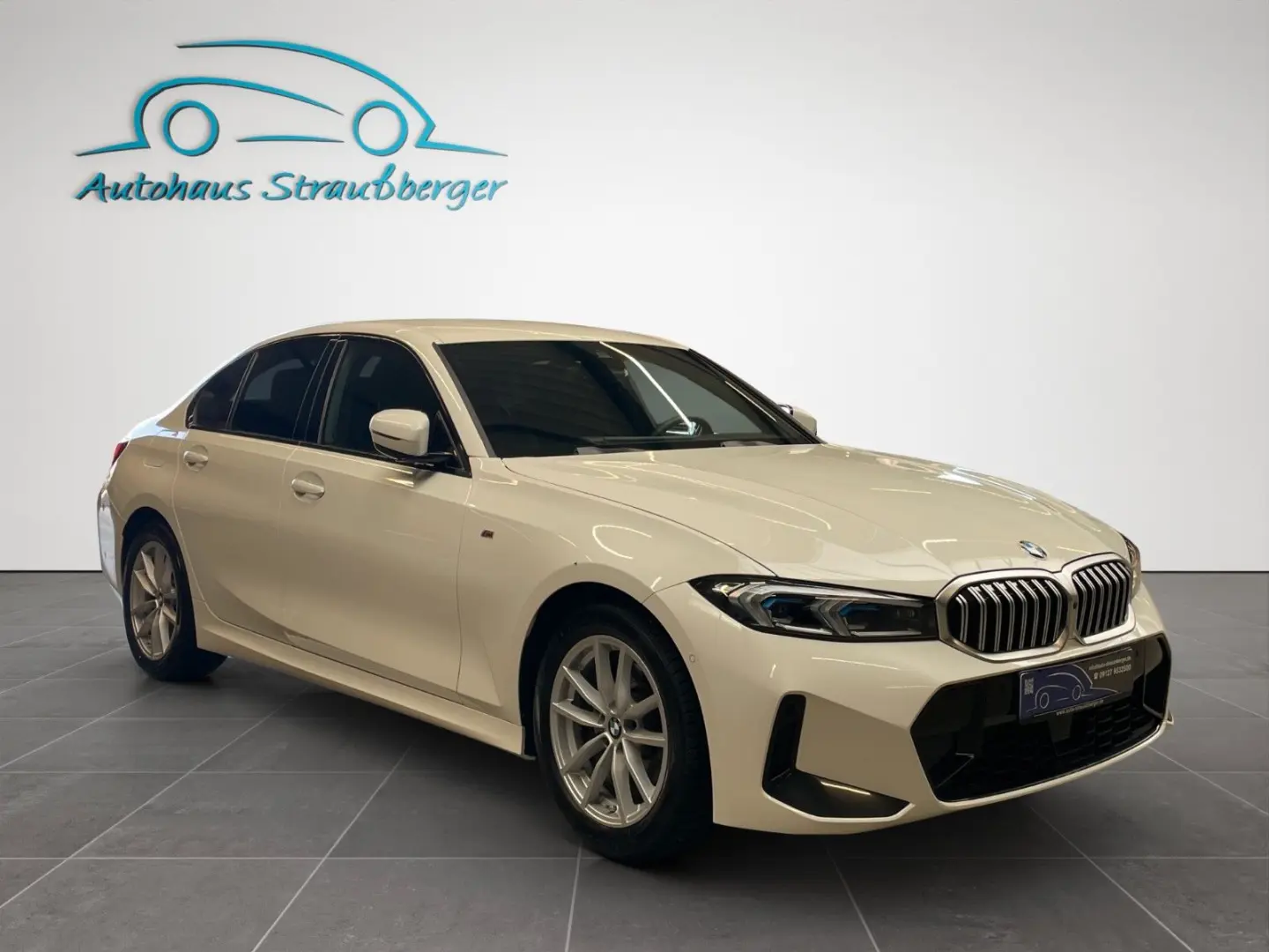 320i Lim. LCI II M-Sport ACC HiFi 360° NP:70.000