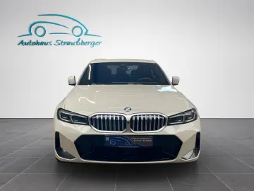 320i Lim. LCI II M-Sport ACC HiFi 360° NP:70.000