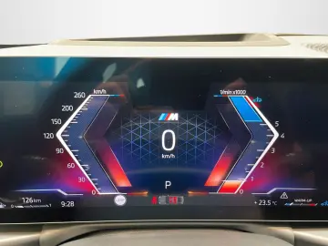 320i Lim. LCI II M-Sport ACC HiFi 360° NP:70.000