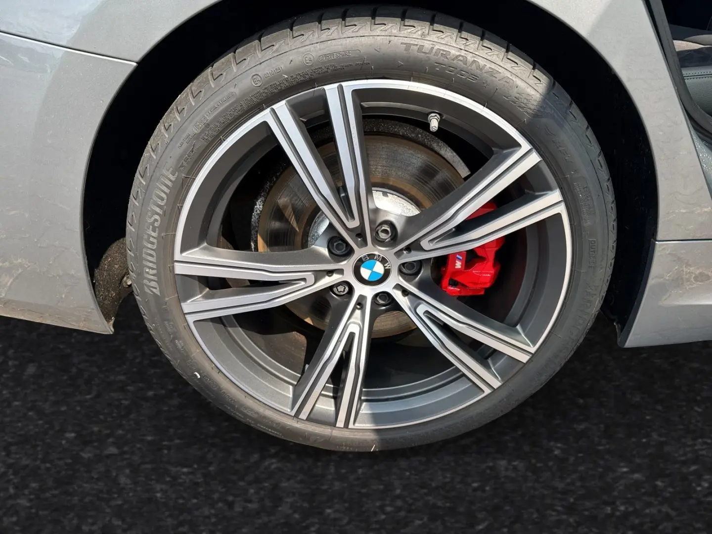 318d M Sport Pro|19