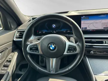 318d M Sport Pro|19