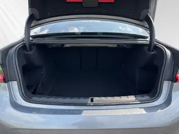 318d M Sport Pro|19