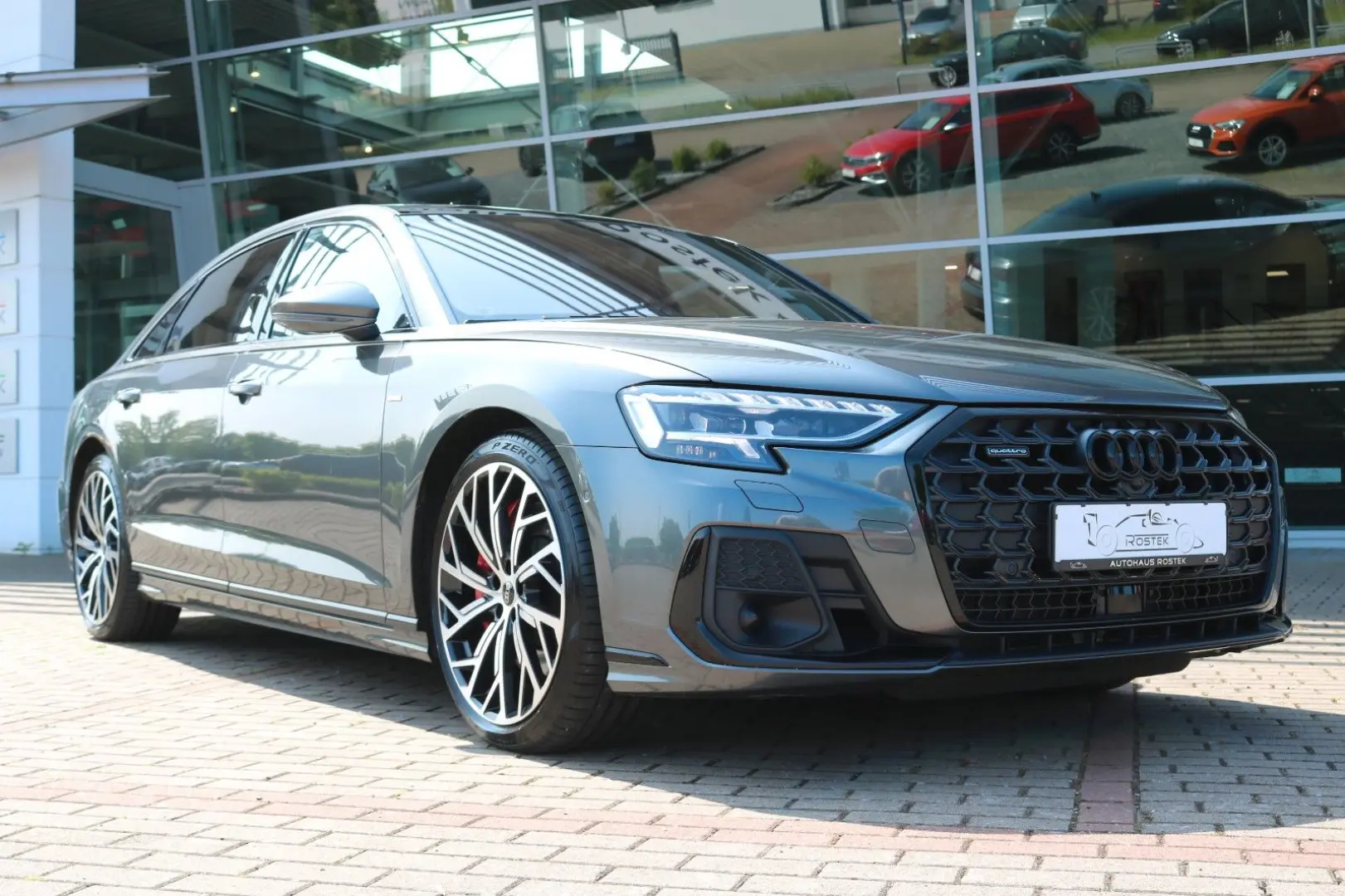 A8 L 60 TFSI e Lang S line /3xTV/Pano/B&O/170NP