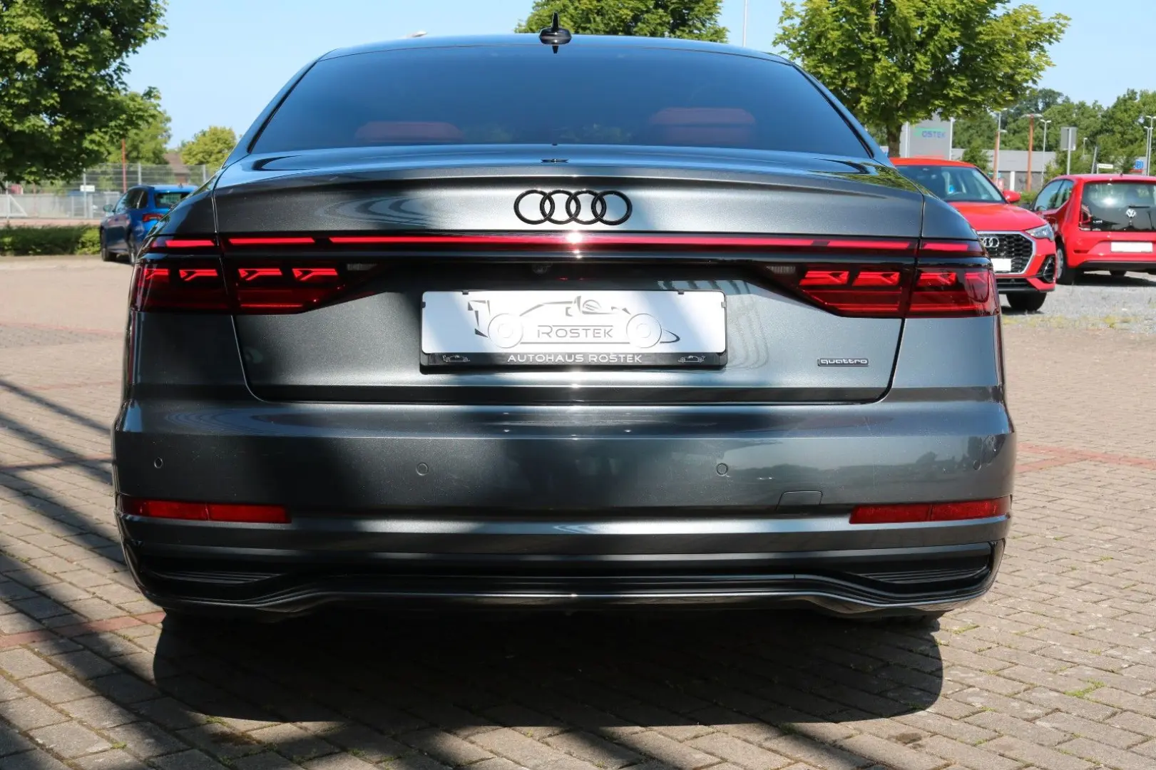 A8 L 60 TFSI e Lang S line /3xTV/Pano/B&O/170NP