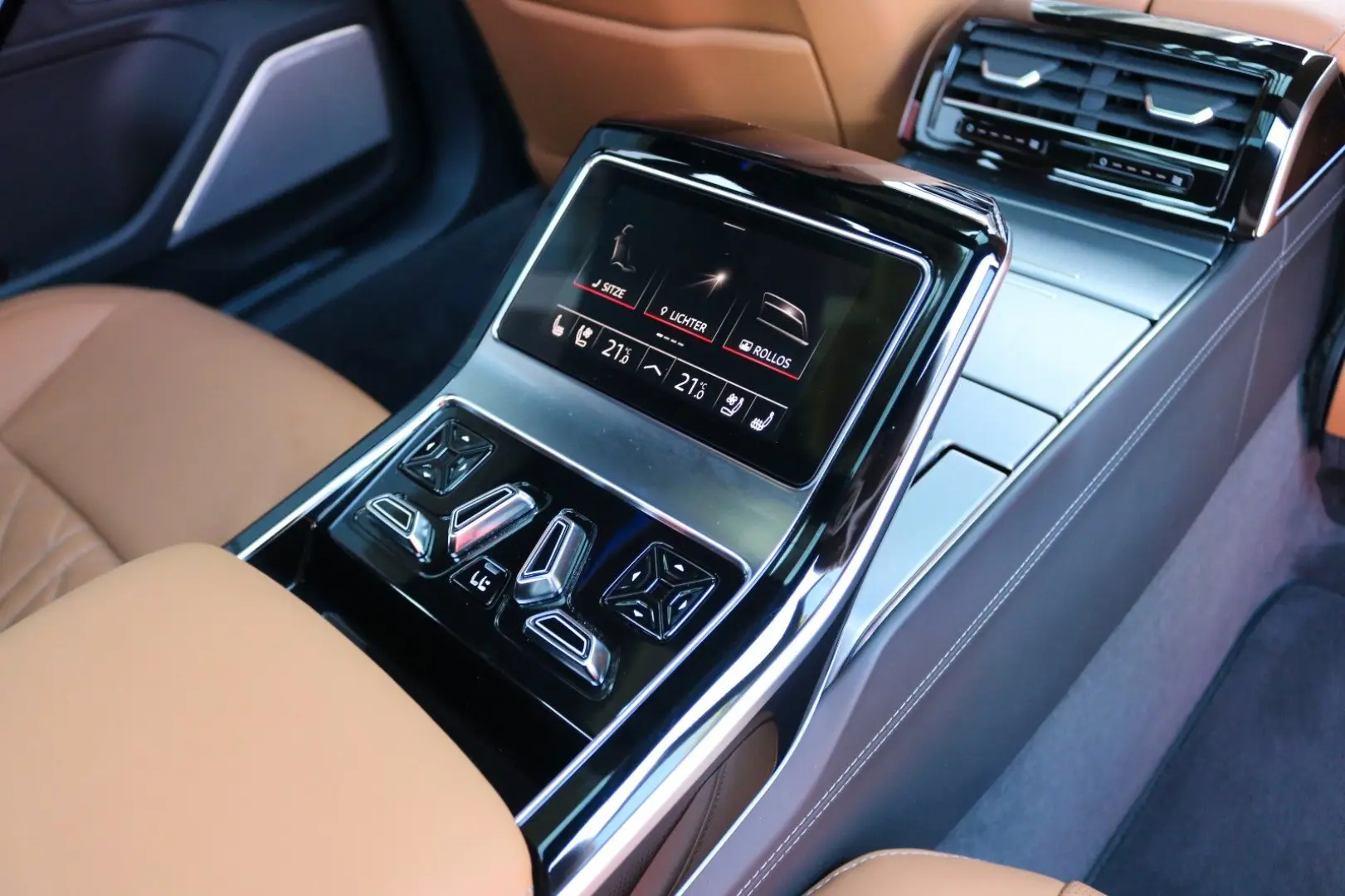 A8 L 60 TFSI e Lang S line /3xTV/Pano/B&O/170NP