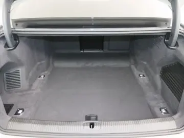 S8 4.0 TFSI quattro 360° MATRIX-LED PANO STANDHZ