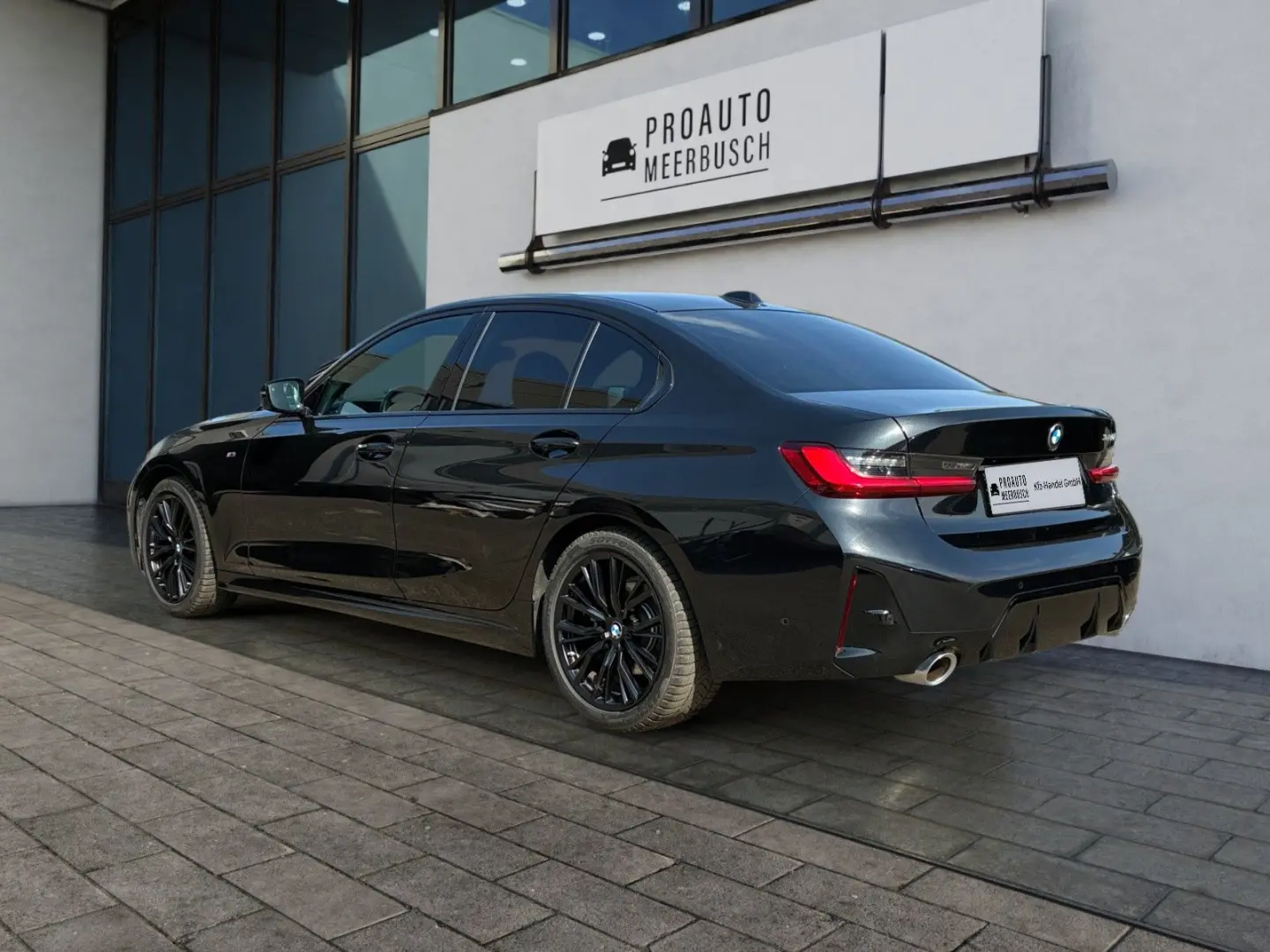 320i M Sport MMRY/ACC/ADAPTIVLED/HIFI/KMFRTZGNG
