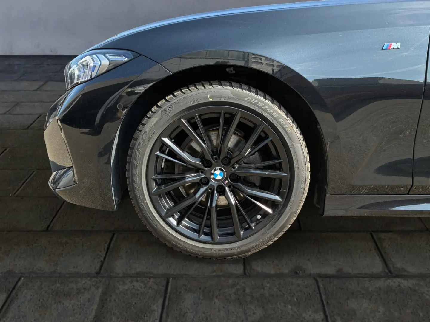 320i M Sport MMRY/ACC/ADAPTIVLED/HIFI/KMFRTZGNG