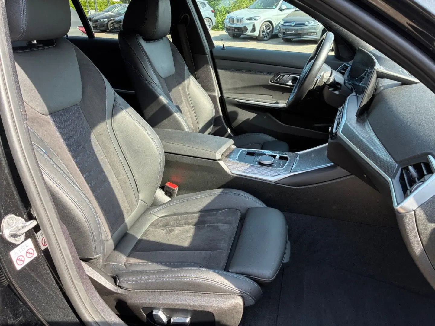 320i M Sport MMRY/ACC/ADAPTIVLED/HIFI/KMFRTZGNG