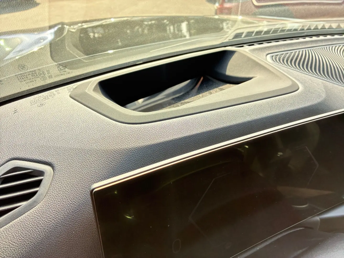 320i M Sport MMRY/ACC/ADAPTIVLED/HIFI/KMFRTZGNG
