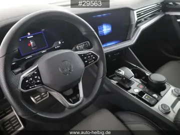 Touareg 3.0 TDI R-Line 4M #Innovision#Luft#Black
