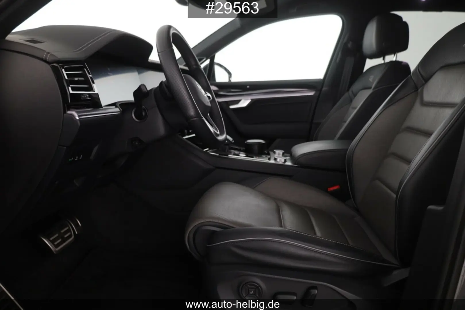 Touareg 3.0 TDI R-Line 4M #Innovision#Luft#Black