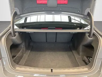 320xd M Sport ACC HiFi RFK SHZ Driving Assistant