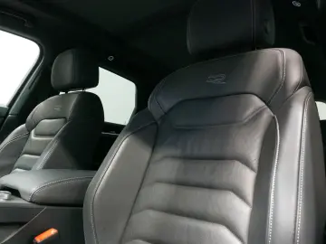 Touareg R-Line 4Motion 3.0 TDI*PANO*LUFT*360°AHK