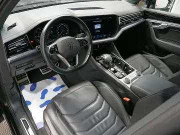 Touareg R-Line 4Motion 3.0 TDI*PANO*LUFT*360°AHK