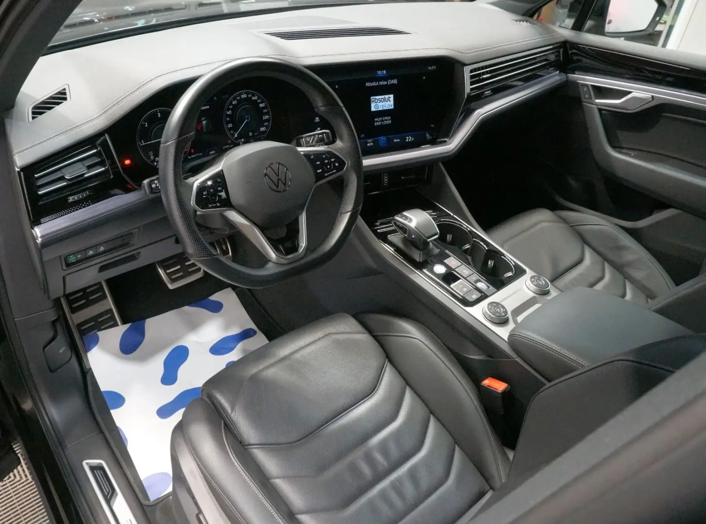 Touareg R-Line 4Motion 3.0 TDI*PANO*LUFT*360°AHK