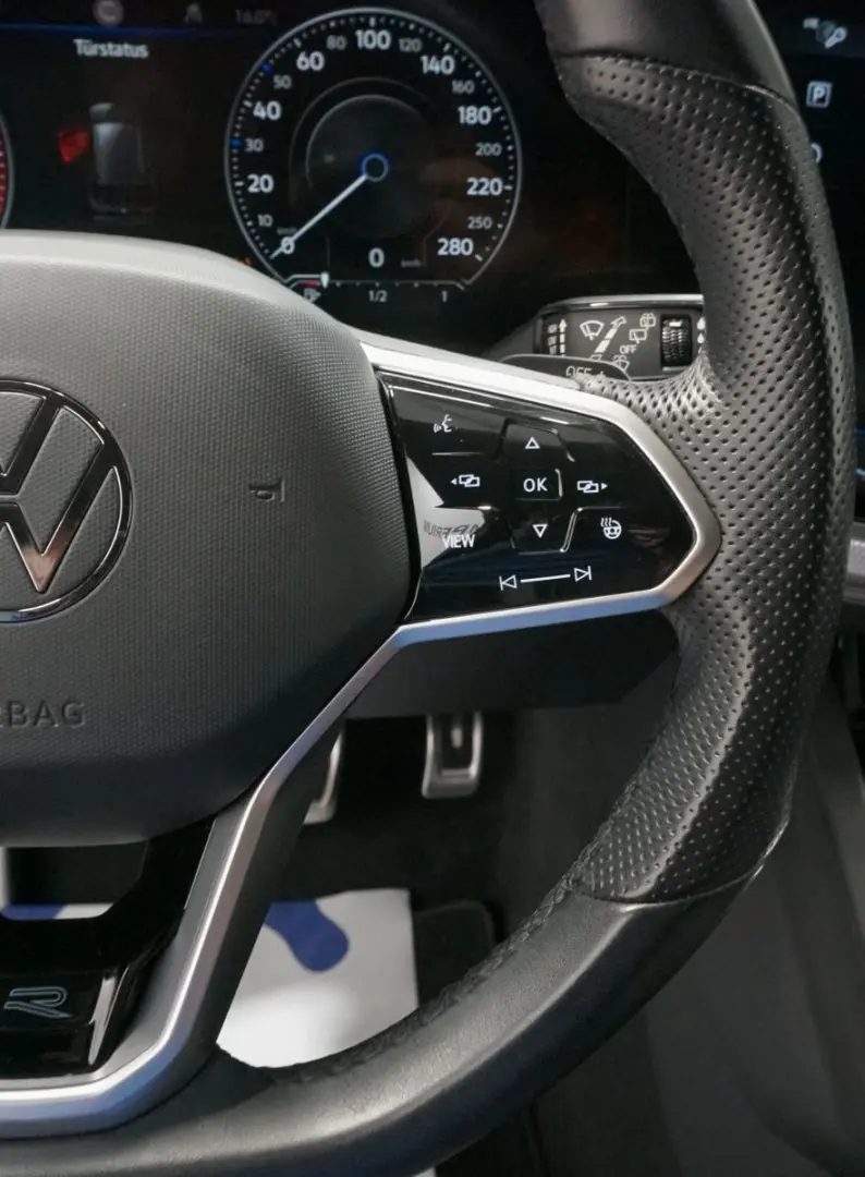 Touareg R-Line 4Motion 3.0 TDI*PANO*LUFT*360°AHK