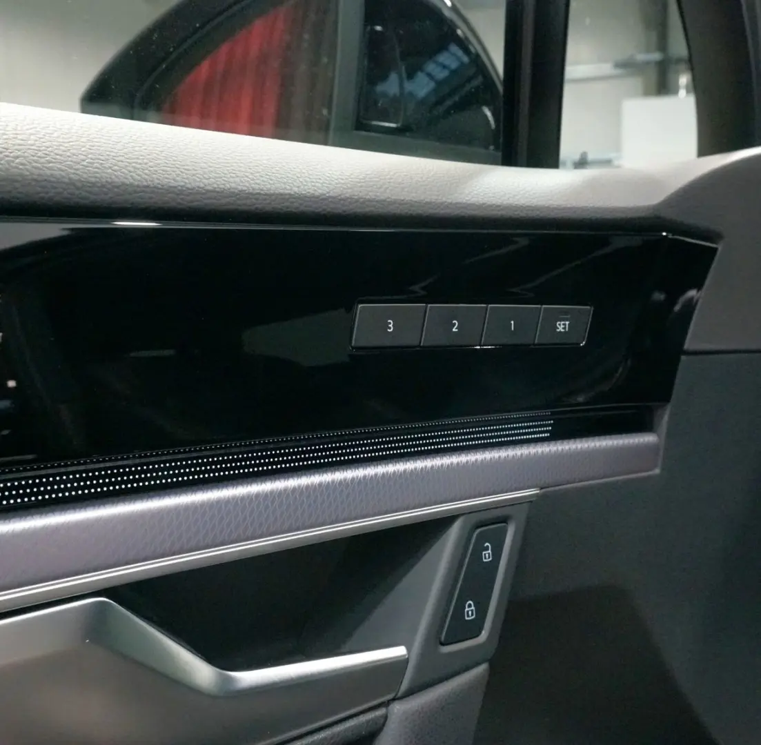 Touareg R-Line 4Motion 3.0 TDI*PANO*LUFT*360°AHK