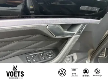 Touareg eHybrid  R 4Motion  MATRIX+NAVI+HUD+AHK+