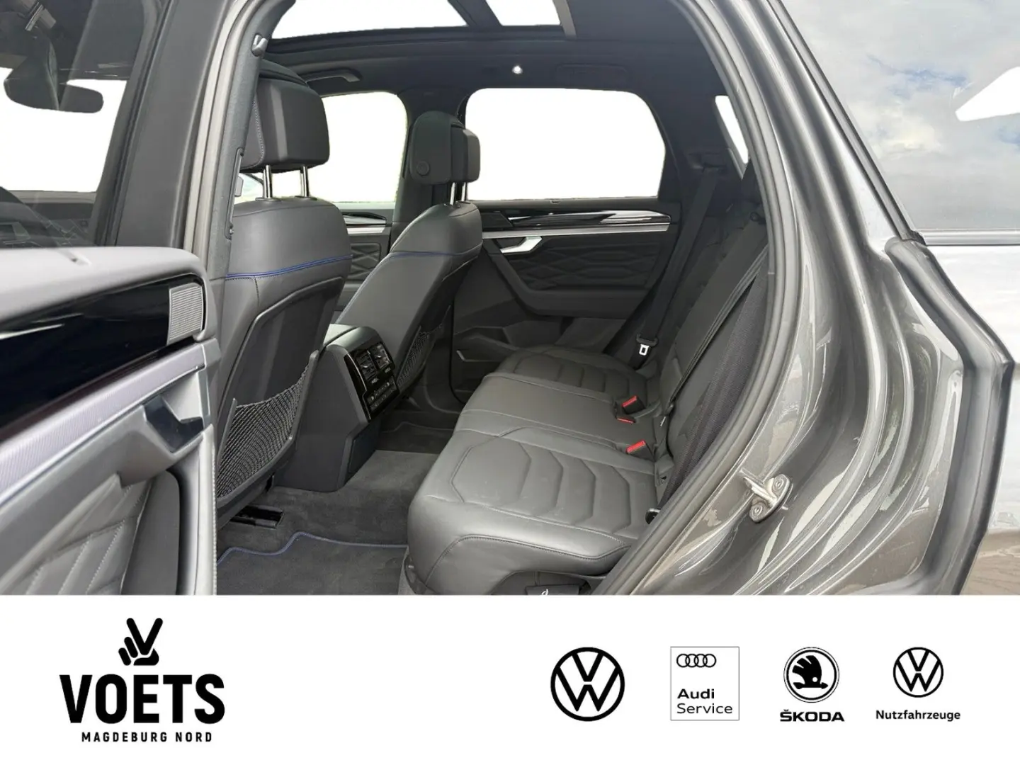 Touareg eHybrid  R 4Motion  MATRIX+NAVI+HUD+AHK+