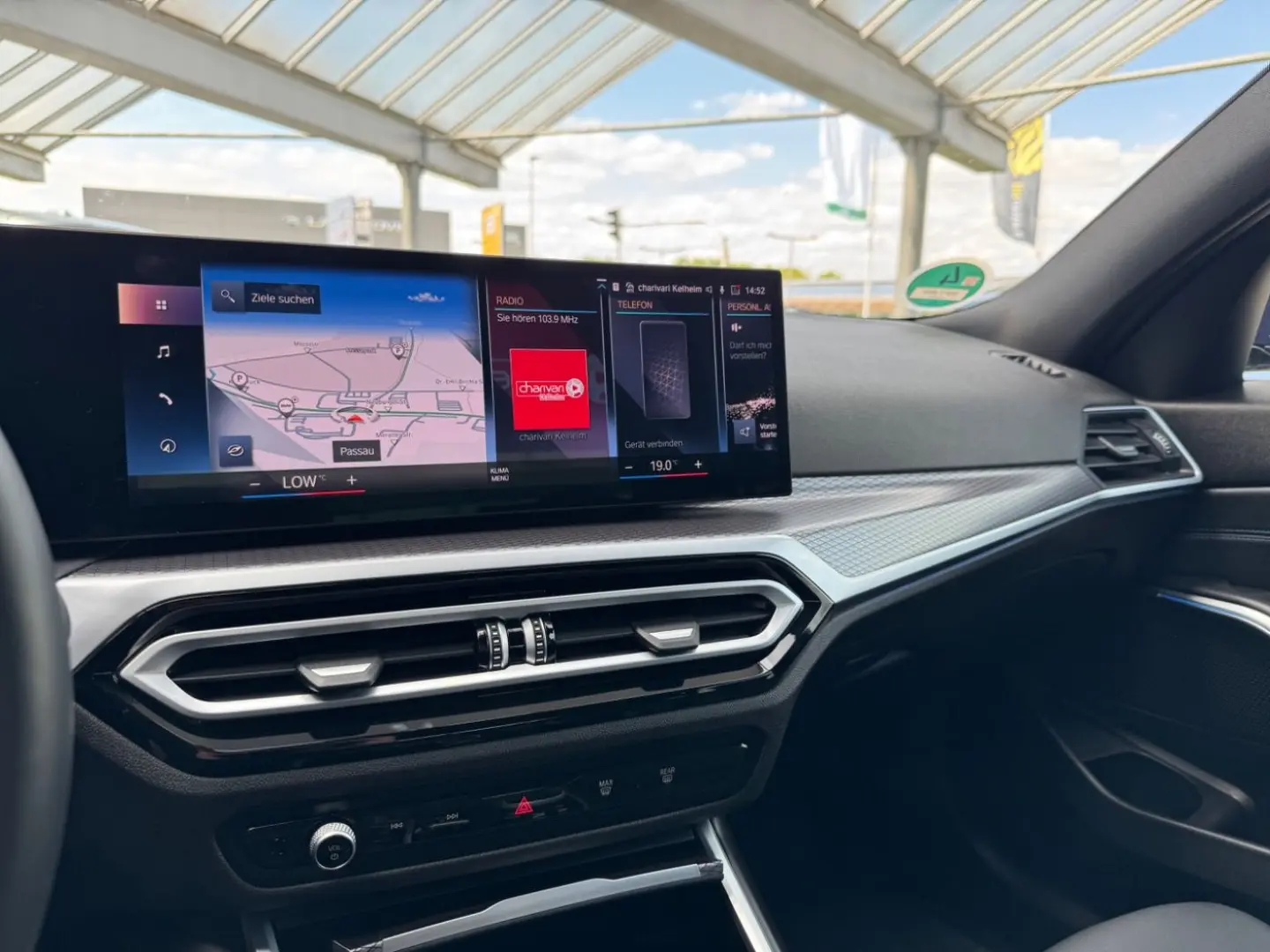 318i Lim. M-Sport HUD/RFK GARANTIE bis 06/2029