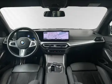 318d M Sport Pro|19