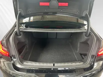318d M Sport Pro|19