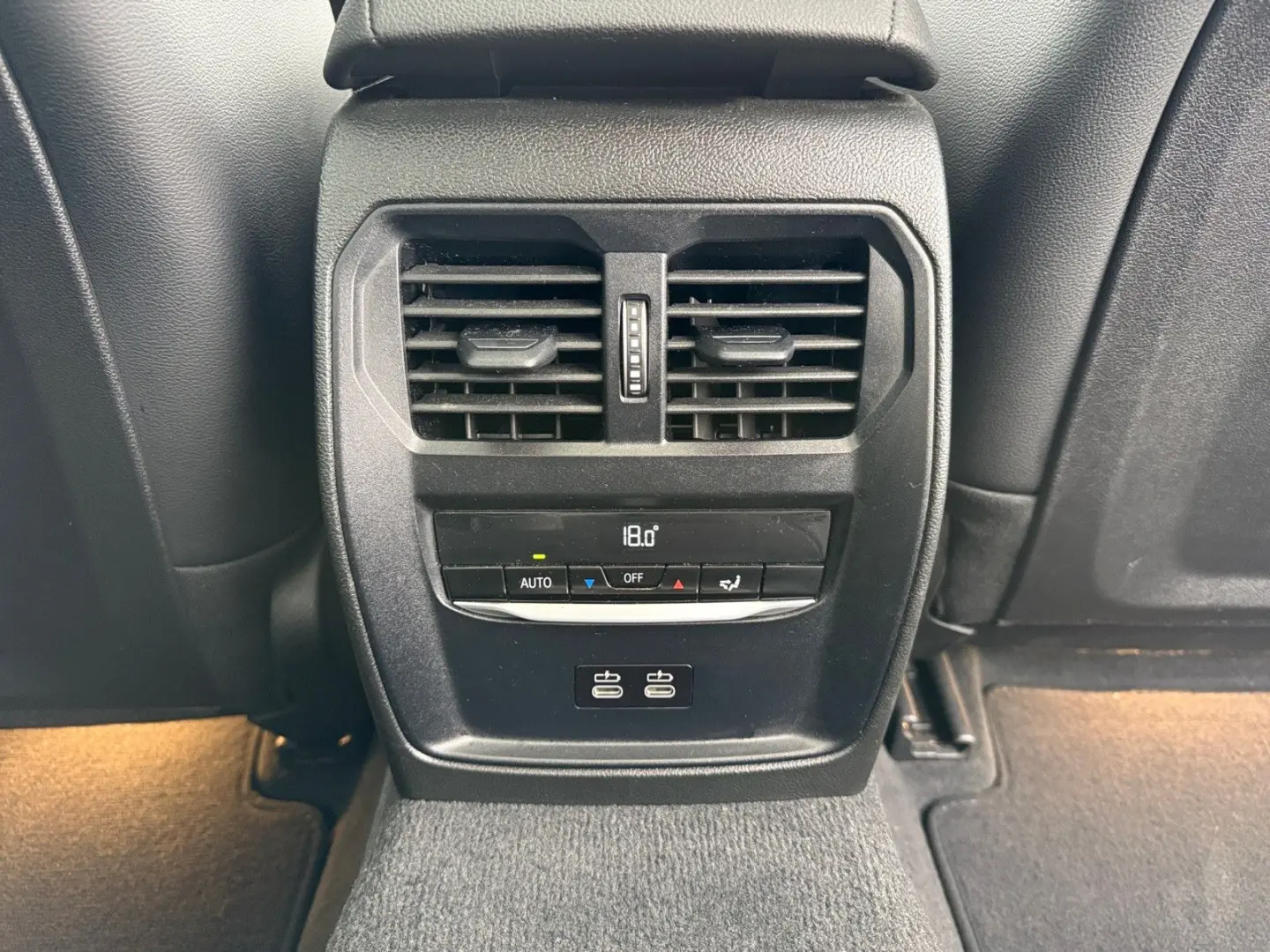 320i M Sport MMRY/ACC/ADAPTLED/GLASDACH/HIFI/LED