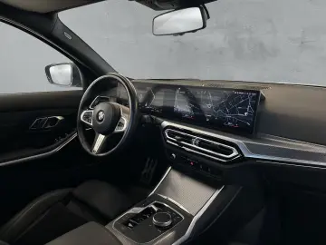 320 dxDriveSpAut.M-SPORT HeadUP ACC AdaptLED 19'