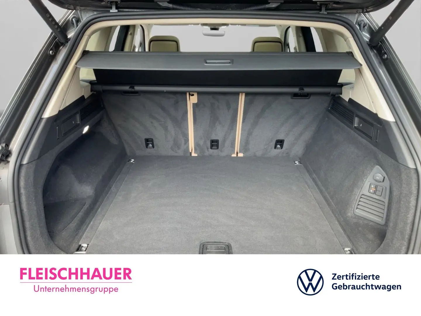 Touareg 3.0 TDI DSG 4Motion AHK-el. El. Panodach