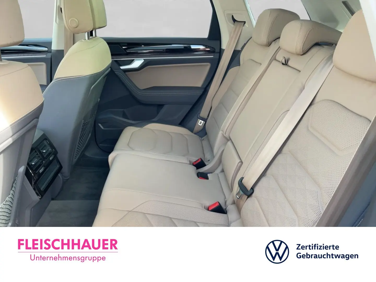 Touareg 3.0 TDI DSG 4Motion AHK-el. El. Panodach