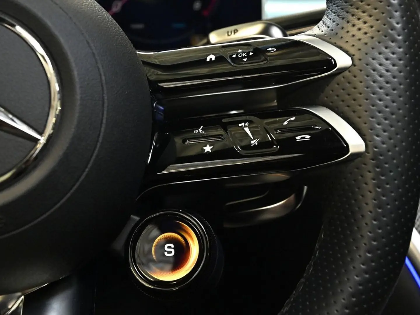 C 43 AMG 4M Premium+ Distr. LED Pano HUD Navi SH
