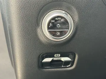 C 43 AMG 4Matic Speedshift 9G/Pano/360°/HUD/AMG