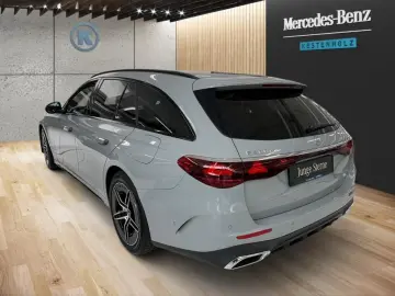 E 300 de 4M T *AMG*PANO*AHK*SITZKL*SUPERSCREEN*