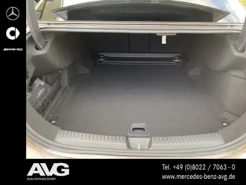 E 220 d 4M EXCLUSIVE Prem Pano Distr Burm DigLig