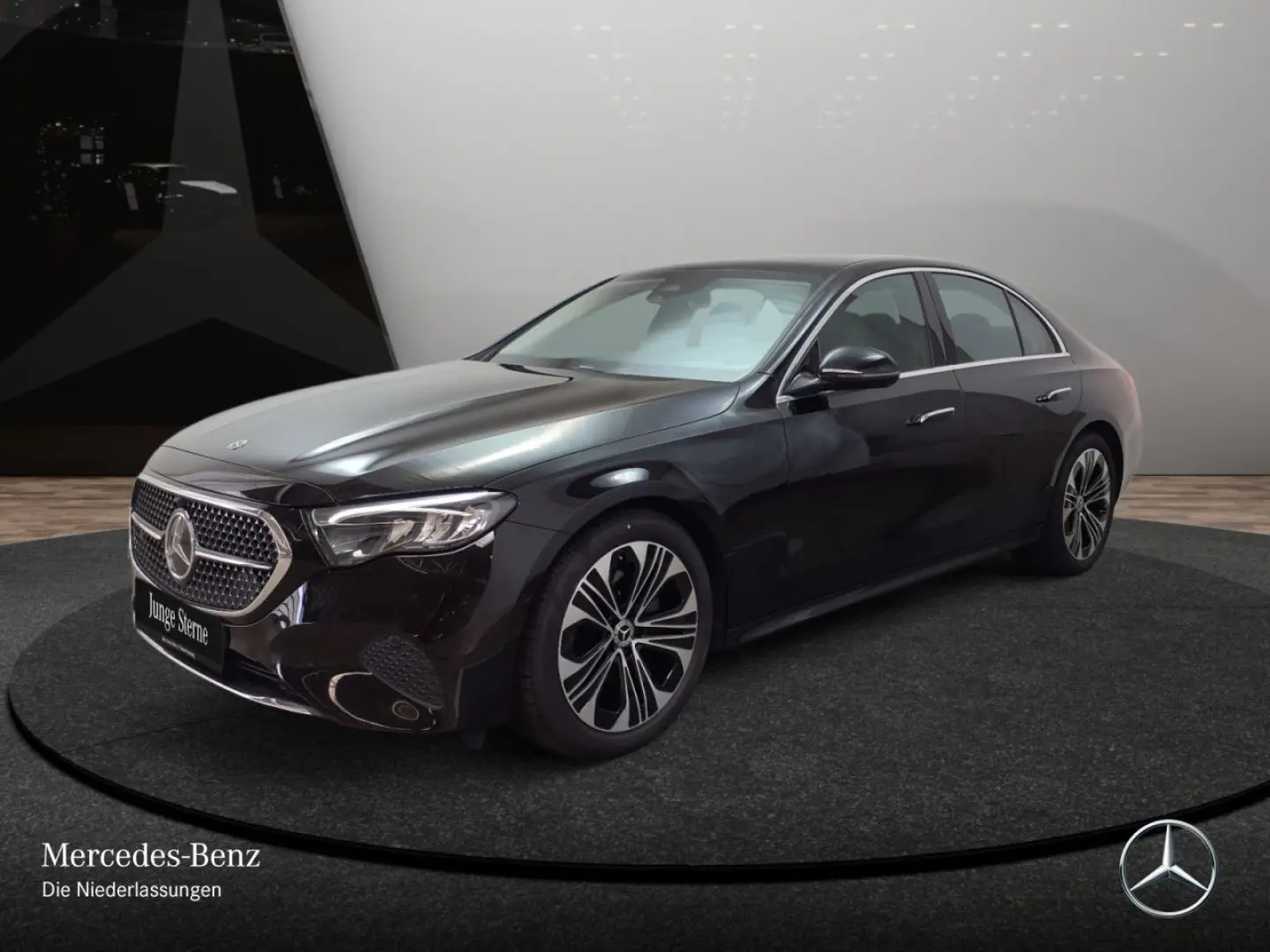 E 200 Avantgarde Advanced/PANO/LED/DISTR/19