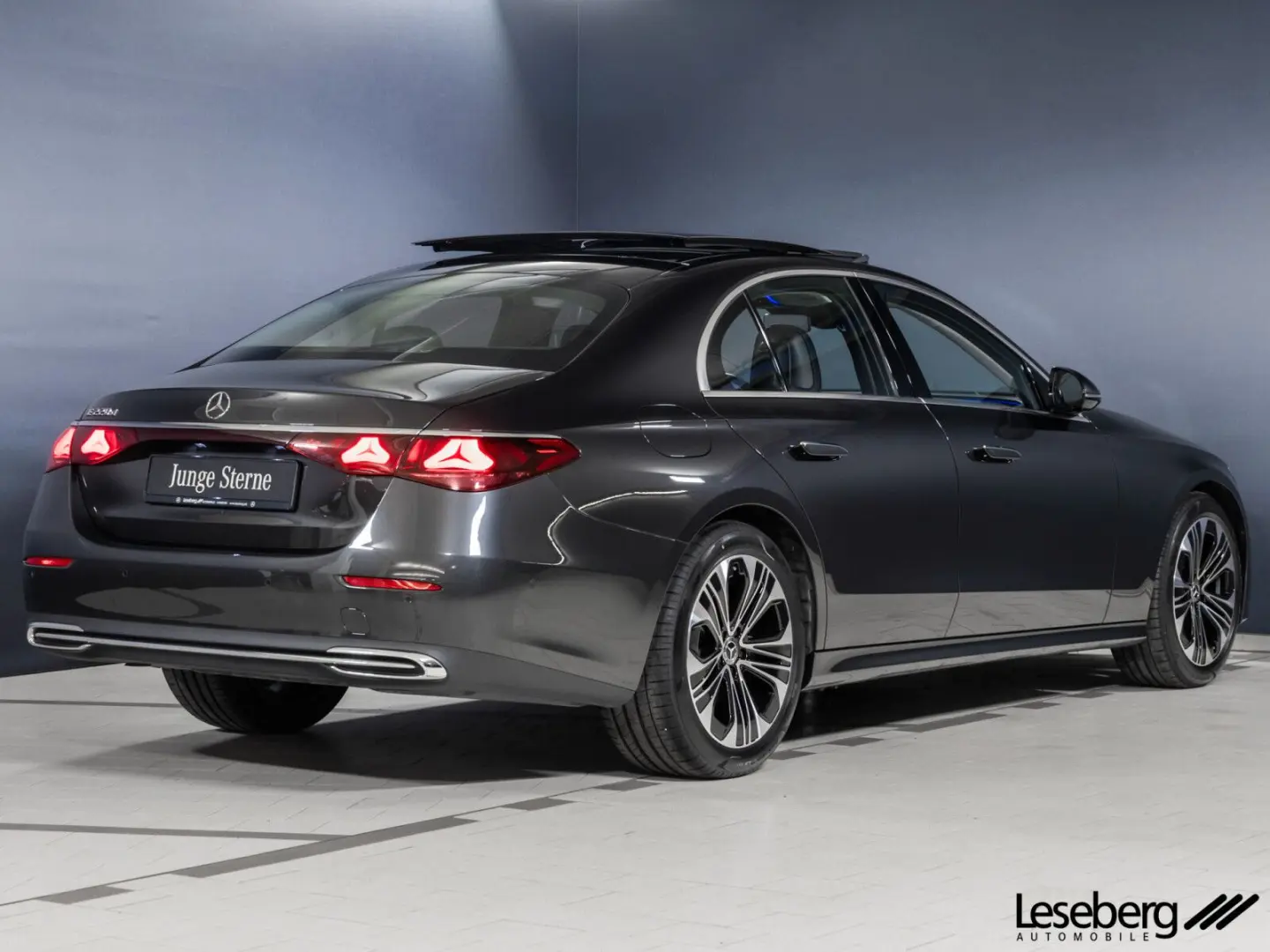 E 220 d Limousine LED / Pano /Kamera /Ambiente