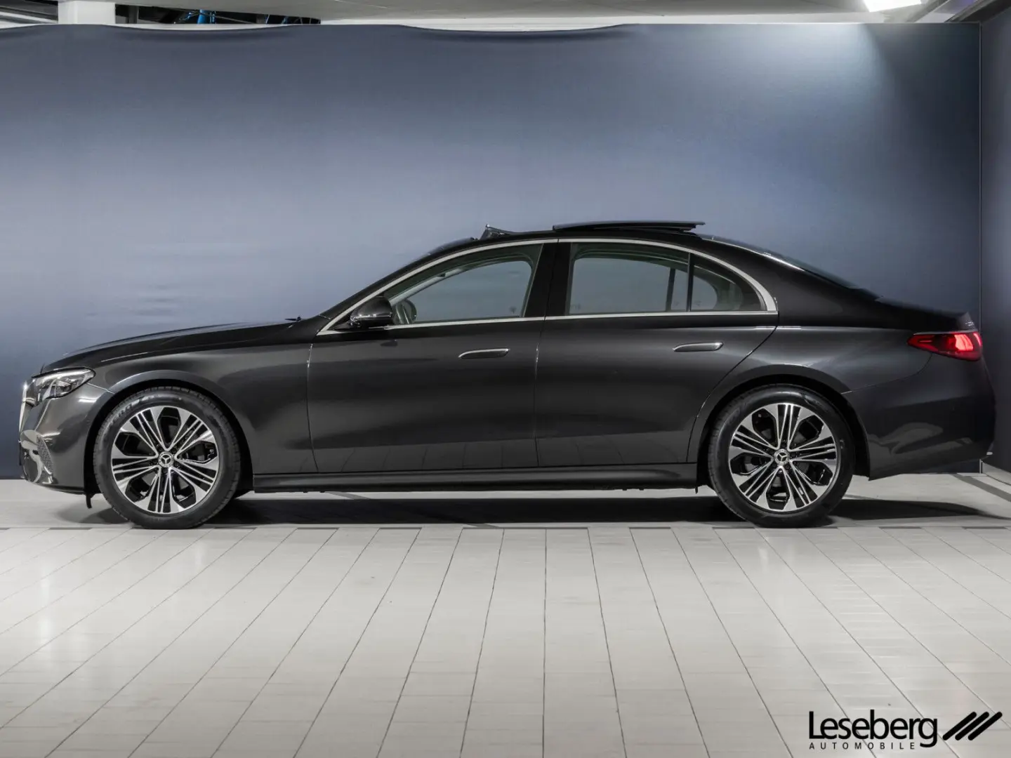 E 220 d Limousine LED / Pano /Kamera /Ambiente