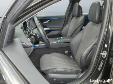 E 220 d Limousine LED / Pano /Kamera /Ambiente