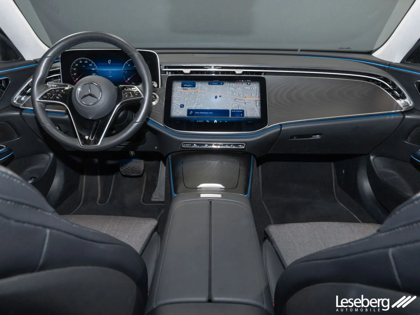 E 220 d Limousine LED / Pano /Kamera /Ambiente