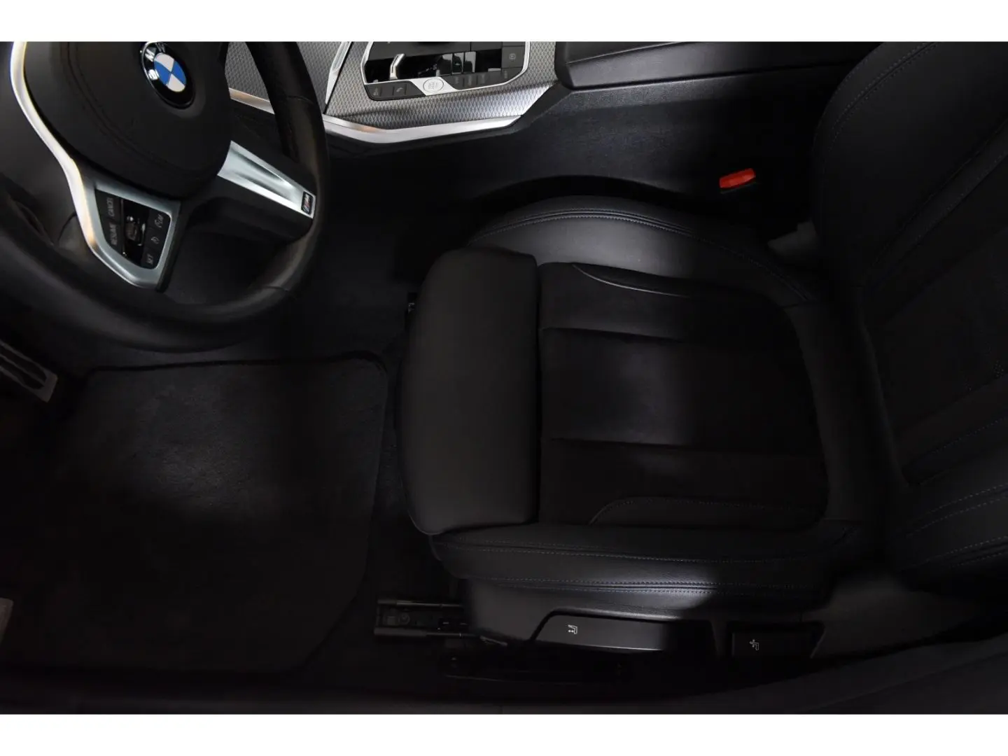 420 Gran Coupe d M Sport Harman Kardon Driving A