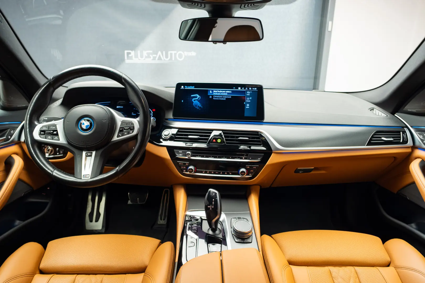 BMW 545e xDrive Pachet M Plug in Hybrid